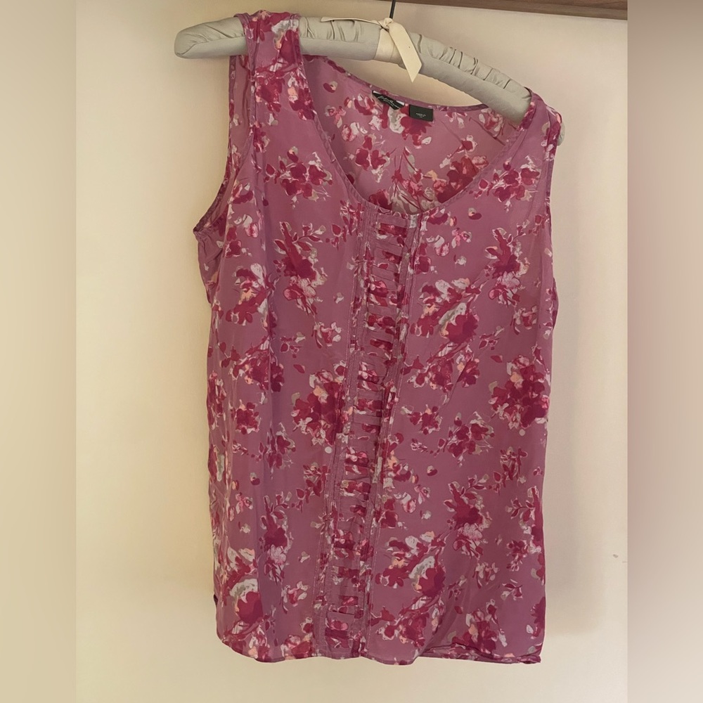 Eddie Bauer silk blend floral shell - Picture 3 of 7